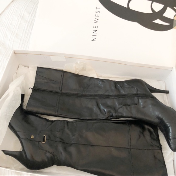 Nine West Point Toe Leather Knee High Boots Size 9 - Picture 7 of 8